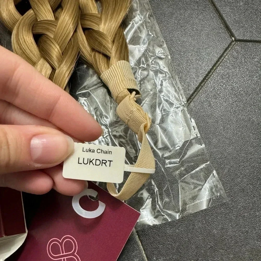 Madison Braids Luka Chain headband in dirty blonde